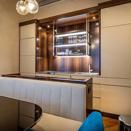 Apartment Yid Santa Maria Novella With Balcony *