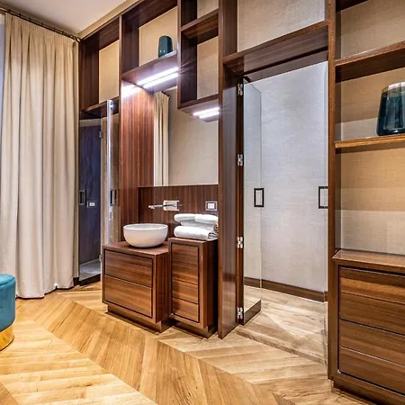 Apartment Yid Santa Maria Novella With Balcony *