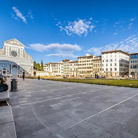 Apartment Yid Santa Maria Novella With Balcony