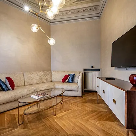 Apartment Yid Santa Maria Novella With Balcony *