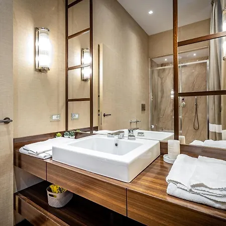 Apartment Yid Santa Maria Novella With Balcony